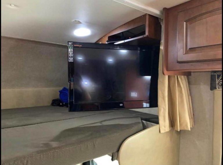 32 inch TV on a motorized swivel